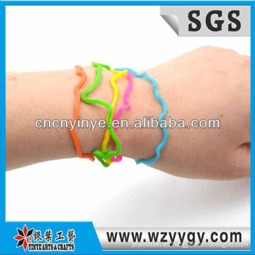 Nuevas pulseras de silicona de colores para niños, pulseras de silicona barato abrigo